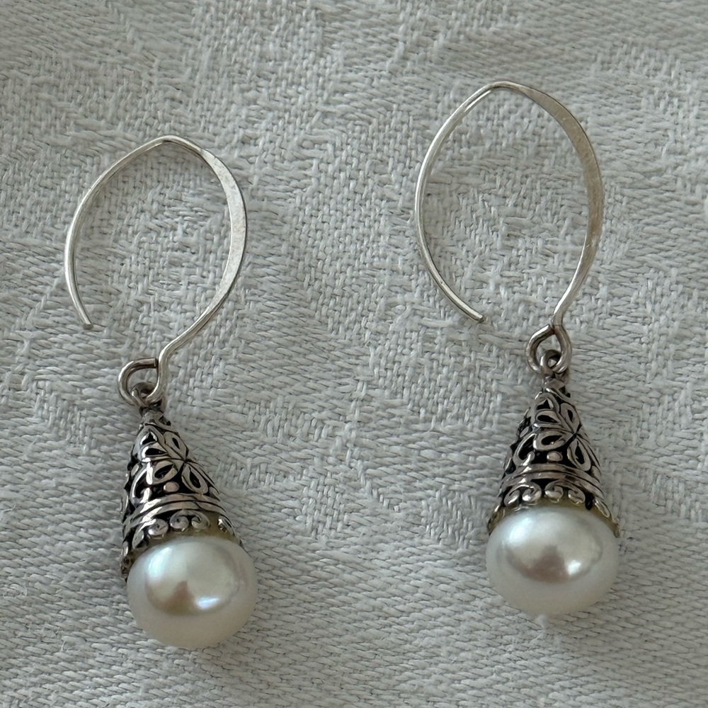 Elegant Silver Pearl Drop Earrings